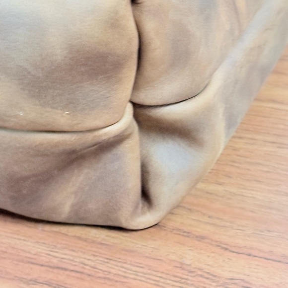 Portland Leather Goods Medium Canyon Classic Tote Bag - Picture 5 of 7